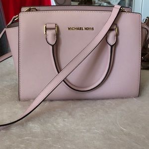 Michael Kors Shoulder Bag